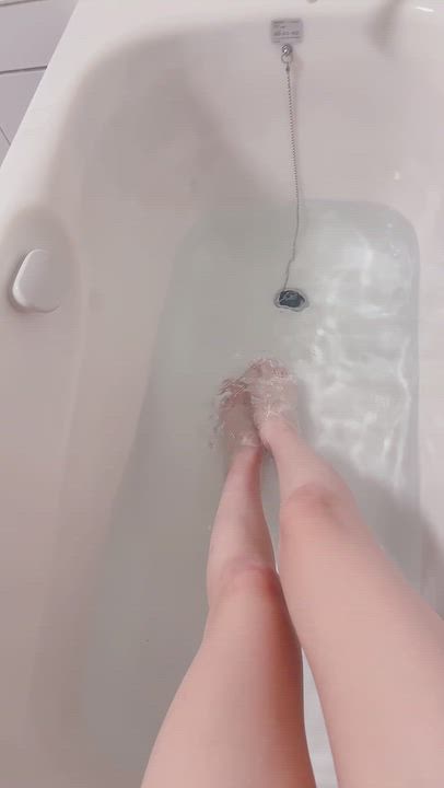 お兄様の隣、空いてますか？♡♡