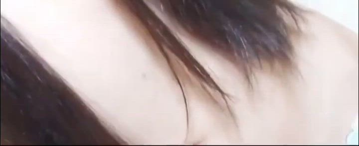 見えそうで見えない