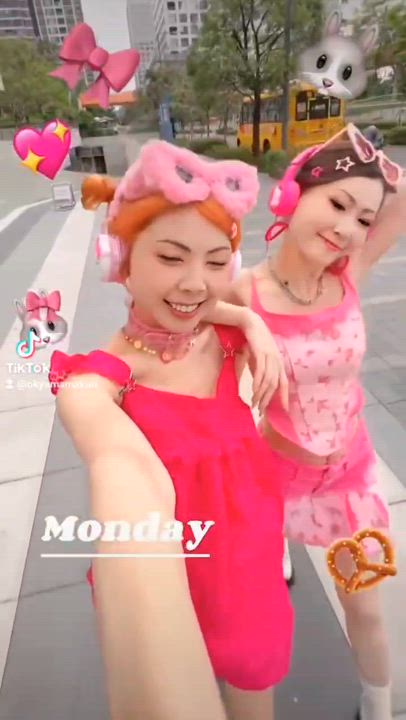 女性・３P・複数プレイ行けます('ω')