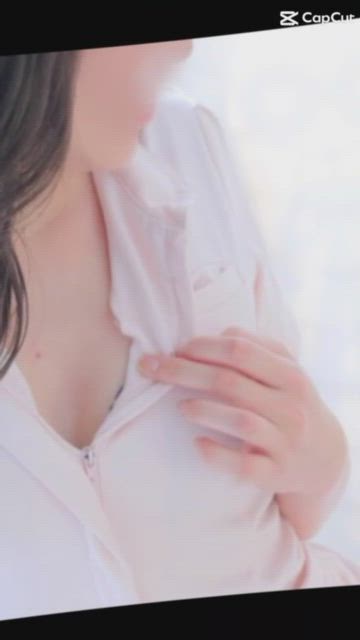 あずみちゃんを ガッツリ ご紹介