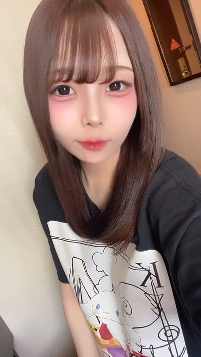 今日は青色の紐..