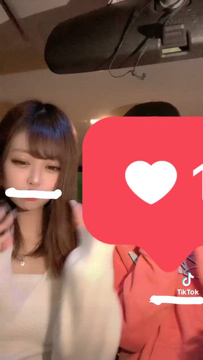 動くひなみちゃん🧡