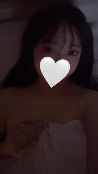おもちゃ責めでヨダレもアソコもぐちょぐちょ