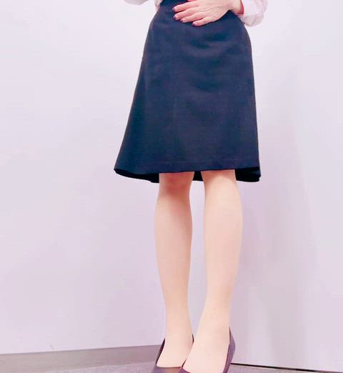 ヒールで👠ウロウロ動画😛