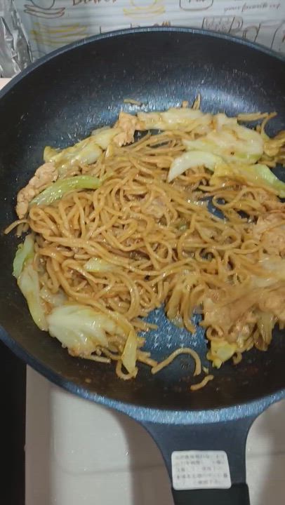 今晩は、焼きそば作った！