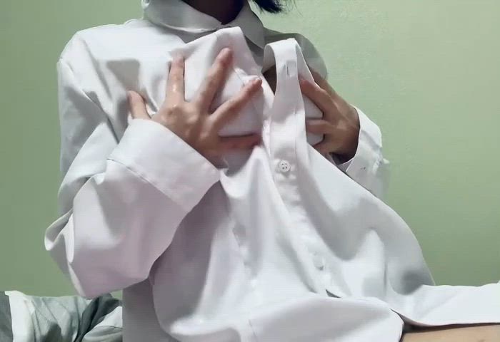 脱がせて欲しいの♡